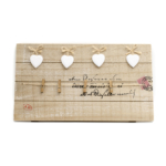 Kép 1/2 - Rusztikus fali fa képkeret 4 fehér kerámia szívvel és 4 csipesszel