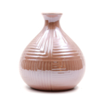 Kép 1/2 - Kisméretű rózsaszín gyöngyházfényű gömbölyű váza szűk szájjal