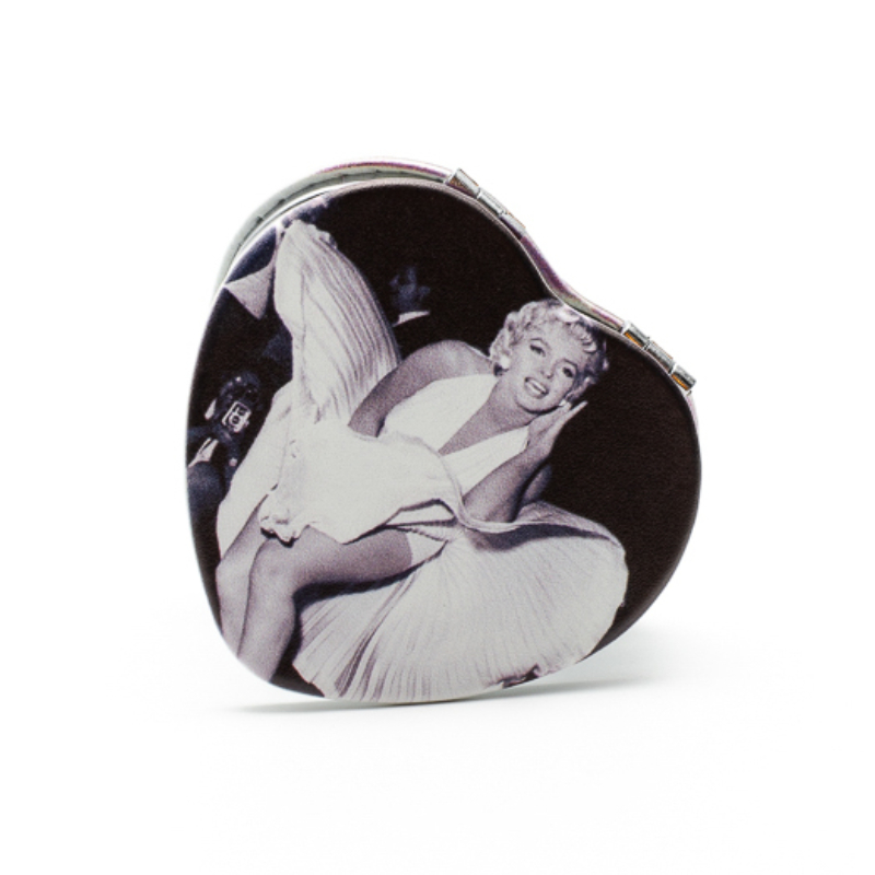 Szív alakú zsebtükör a repülő szoknyás Marilyn Monroeval