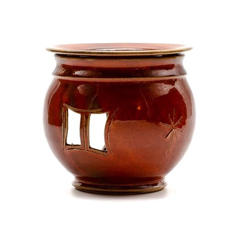 Bordó színű gömbölyű aromalámpa levehető tányérral