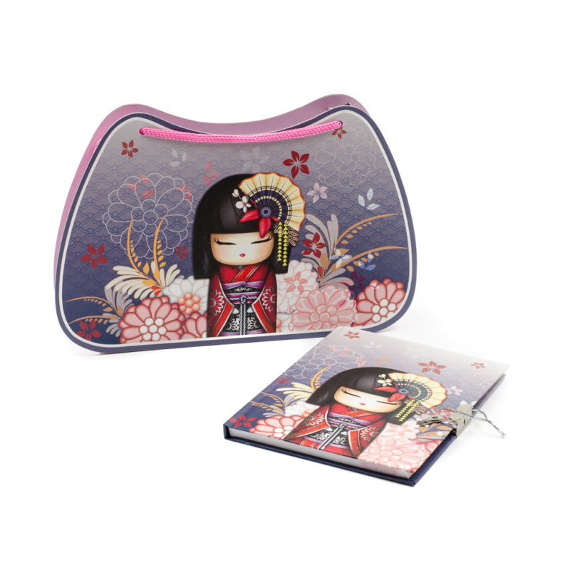 Karton táska naplóval, japán kislánnyal és virágokkal dekorálva