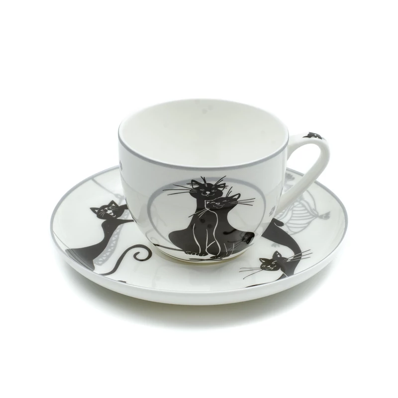 Carmani cappuccinos bögreszett, nyújtózkodó és szerelmes