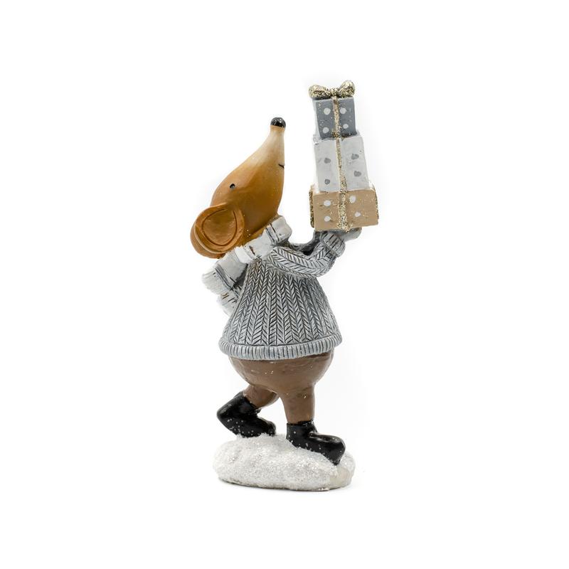 Ajándékozó egérke díszfigura